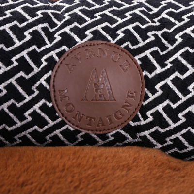 Corbeille marron pour chien - Avenue Montaigne 2