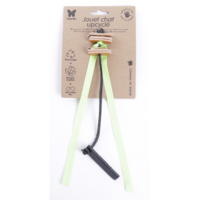 Jouet pour chat upcyclé - Jason pack