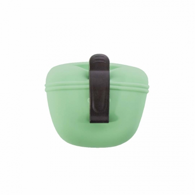 Pochette à friandises silicone pour chien - vert 1