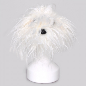 Mannequin tête de chien avec fourrure blanche